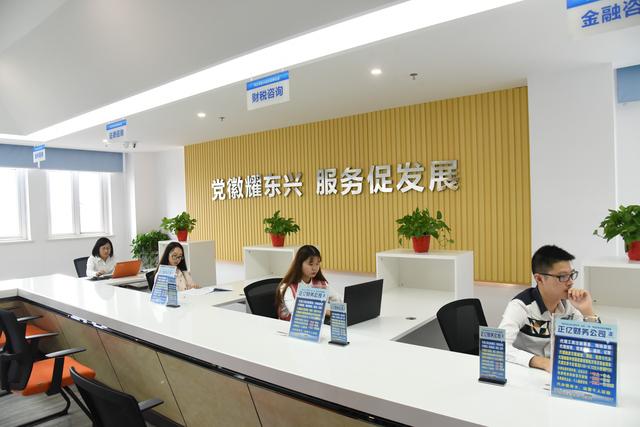 內(nèi)江市東興區(qū)全力推進(jìn)“兩個(gè)新城、三大園區(qū)”建設(shè)